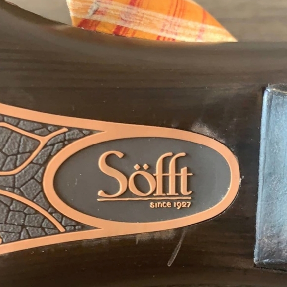 Leather Sofft Sandals - Picture 7 of 8